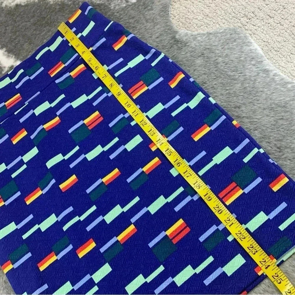 LuLaRoe Cassie Skirt - Picture 8 of 9